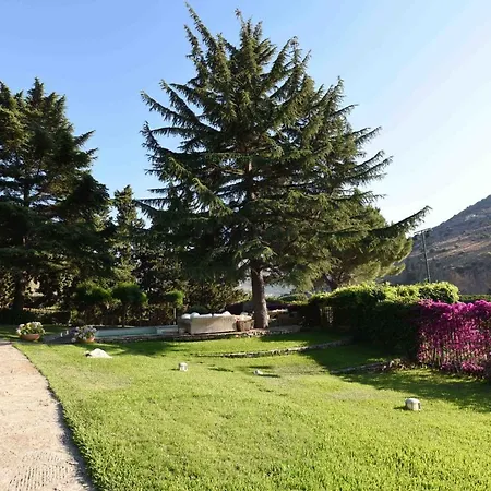 Villa Lolj Con Piscina E Campo Da Tennis *