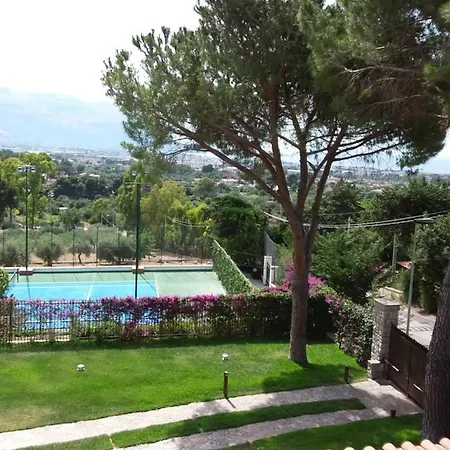 Villa Lolj Con Piscina E Campo Da Tennis *