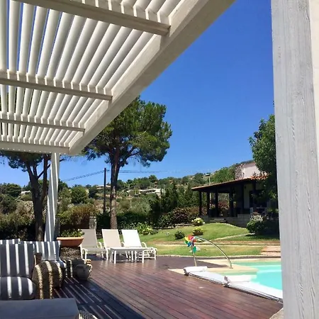 Lolj Con Piscina E Campo Da Tennis Villa *